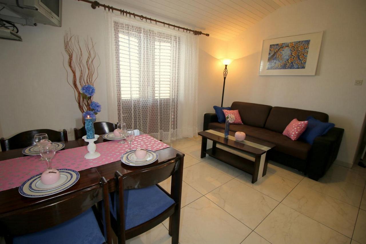 Villa Renipol Adults Only Sutivan Εξωτερικό φωτογραφία