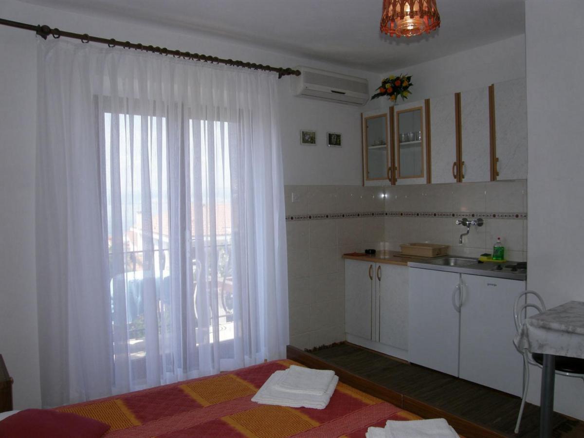 Villa Renipol Adults Only Sutivan Εξωτερικό φωτογραφία
