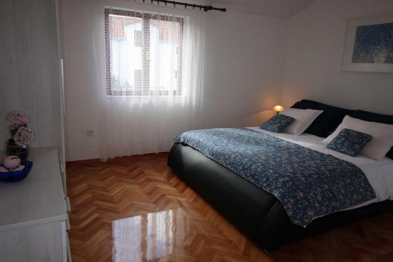 Villa Renipol Adults Only Sutivan Εξωτερικό φωτογραφία