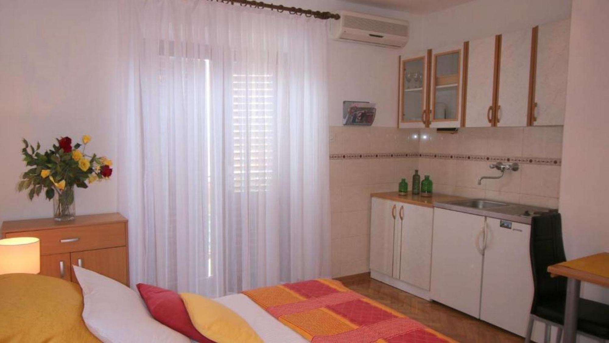 Villa Renipol Adults Only Sutivan Δωμάτιο φωτογραφία